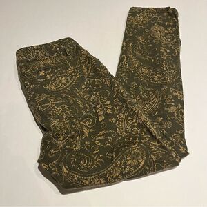Chaps Women's Jeans Green and tan Paisley Size 4